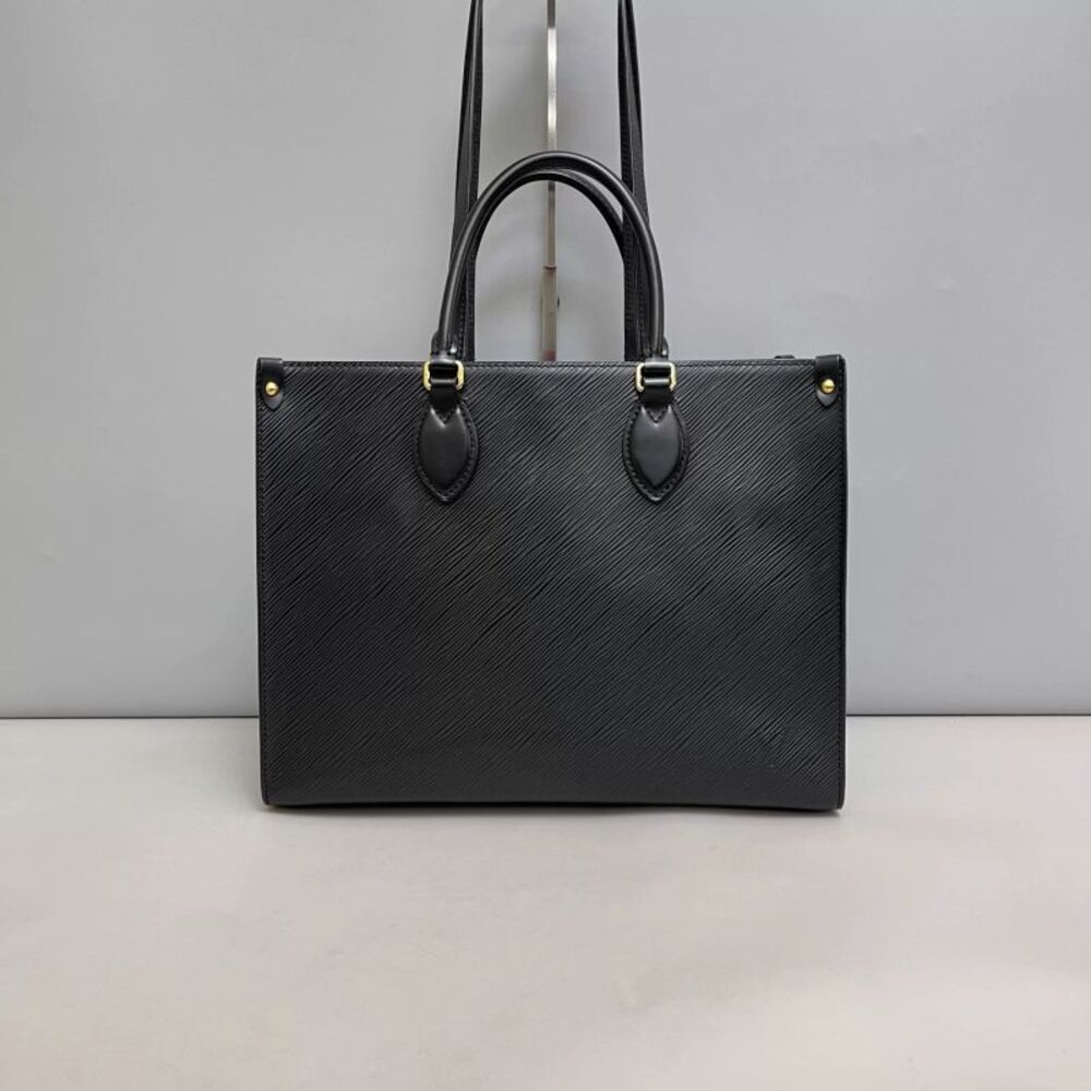 Louis Vuitton Women Pre-Loved Bag Very Good Condition
